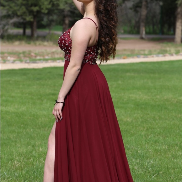 Dresses & Skirts - Prom dress